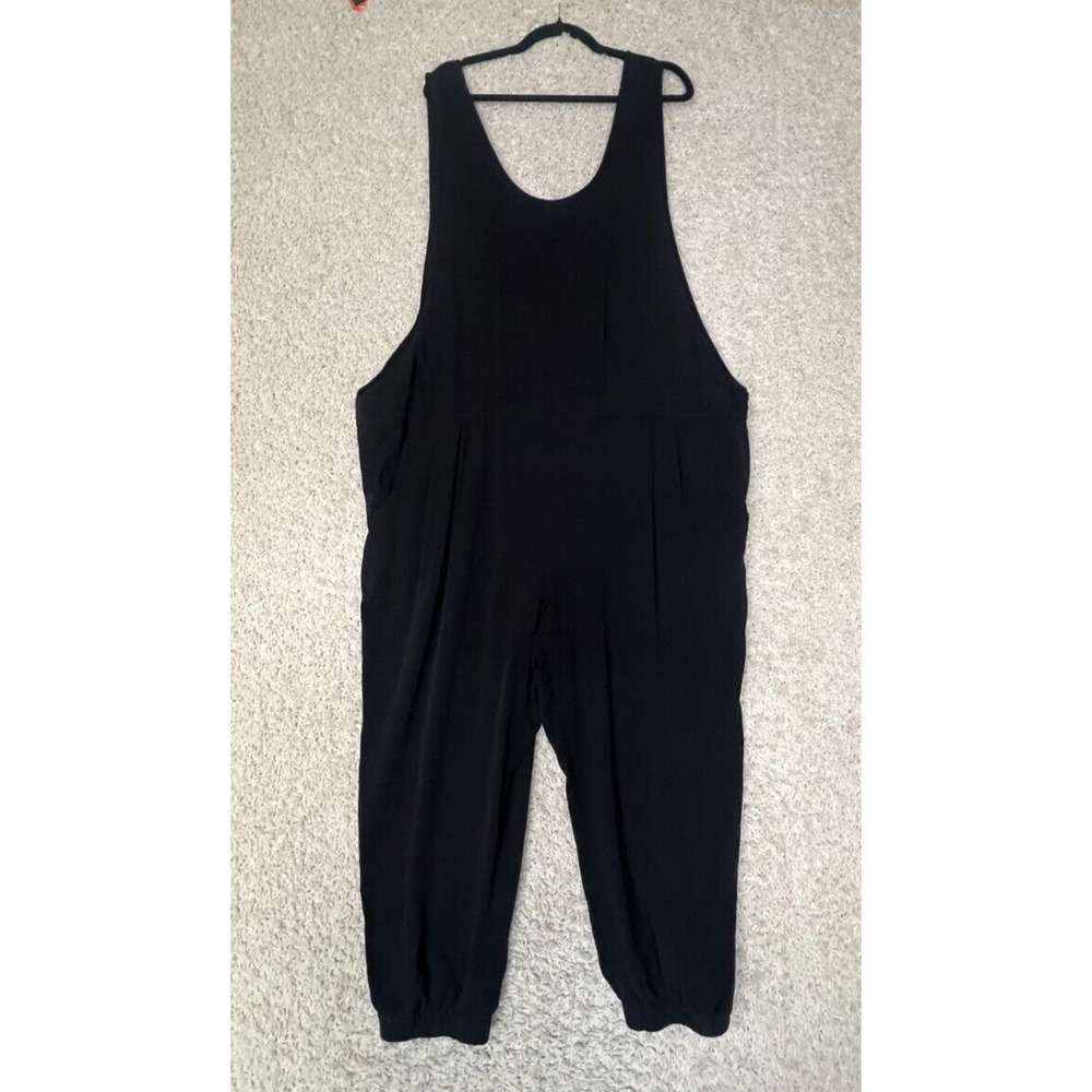 BB Dakota Black Sleeveless Jumpsuit